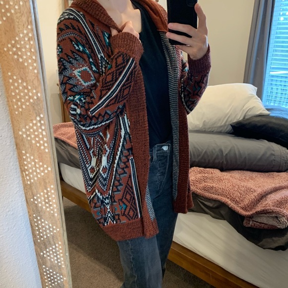 Ecote Aztec Cardigan - Picture 5 of 6